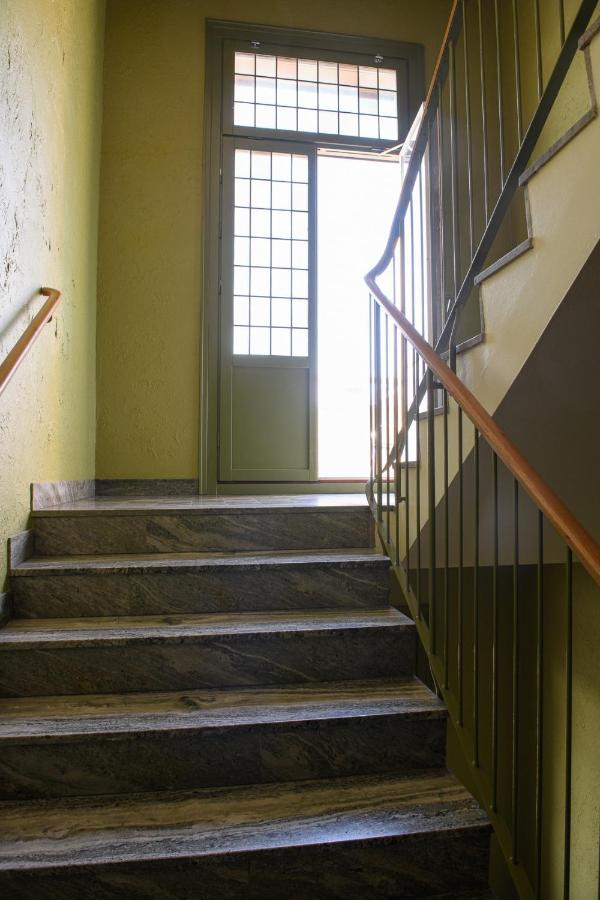 نورشوبينغْ Homade B&B, Gamla Stan المظهر الخارجي الصورة