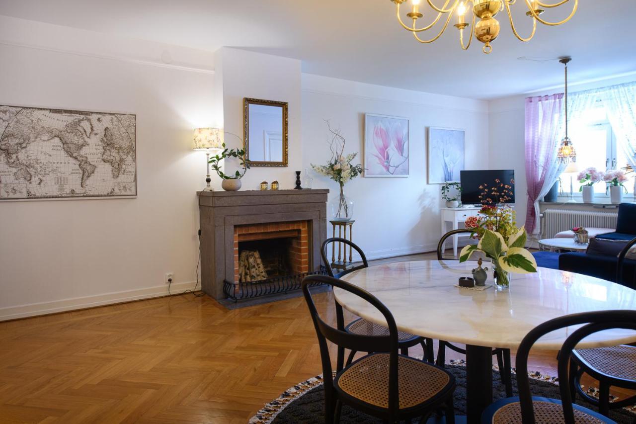 نورشوبينغْ Homade B&B, Gamla Stan المظهر الخارجي الصورة