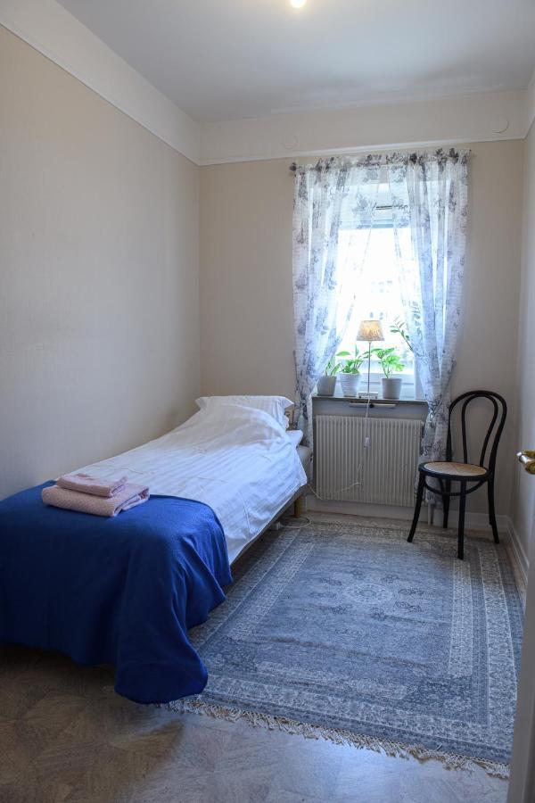 نورشوبينغْ Homade B&B, Gamla Stan المظهر الخارجي الصورة