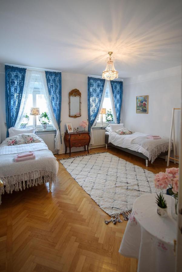 نورشوبينغْ Homade B&B, Gamla Stan المظهر الخارجي الصورة